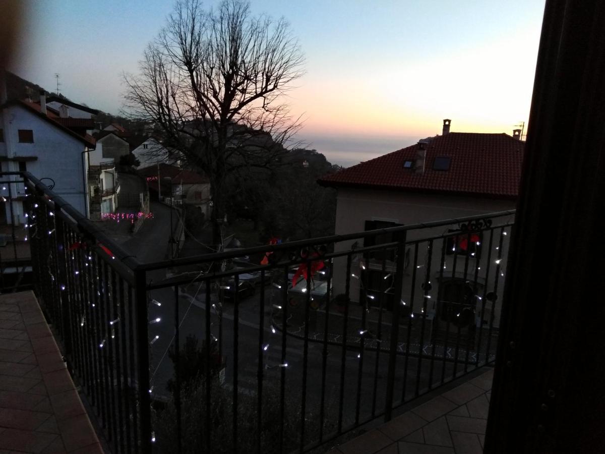 Angolo Fiorito Agerola Esterno foto