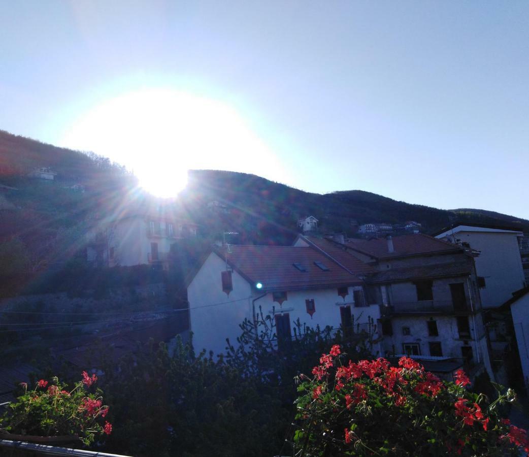 Angolo Fiorito Agerola Esterno foto